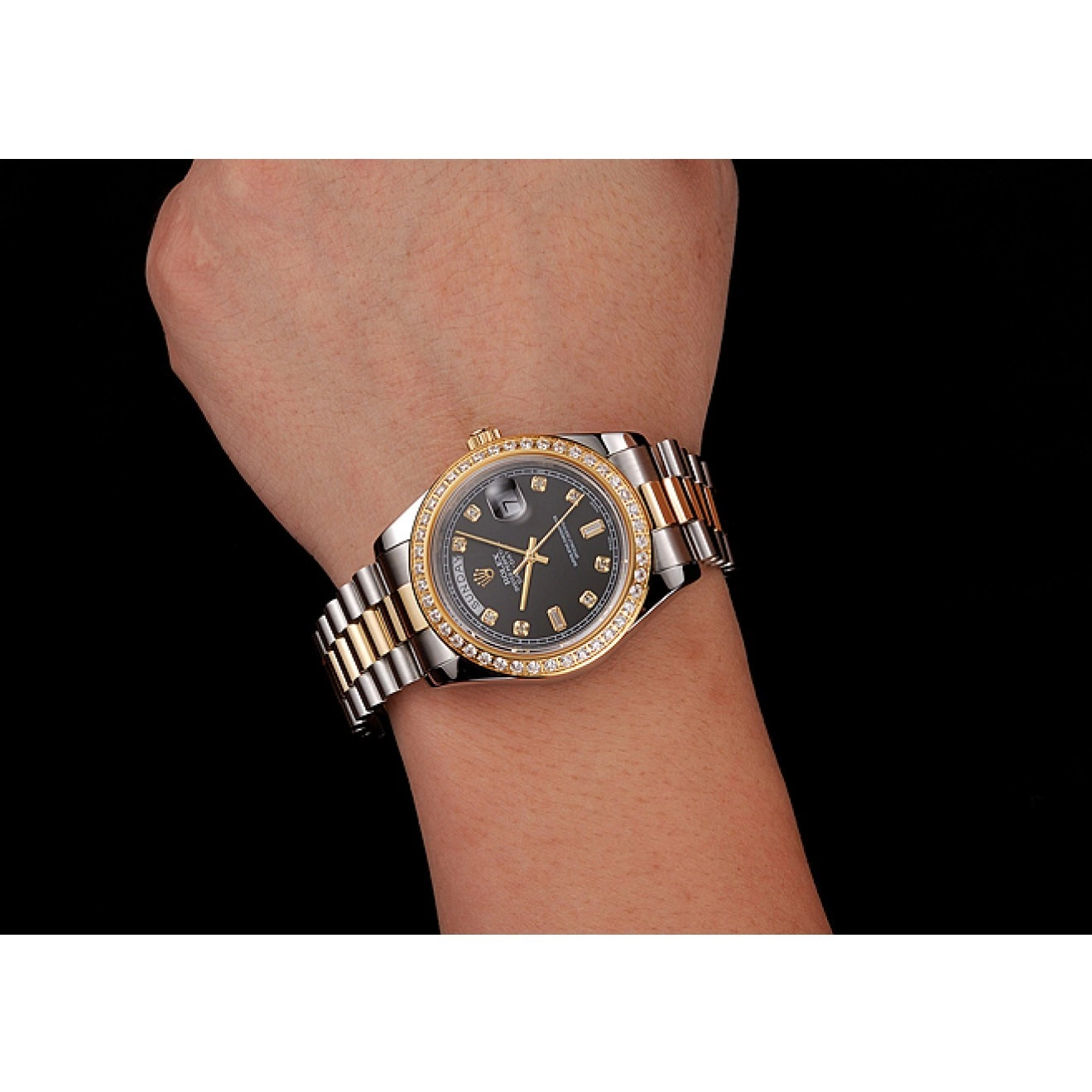 AAA Replica Watches Steel Swiss Tone Bracelet Stainless Day-Date Black 1453976 Gold Dial Case Diamond Rolex Two 0726